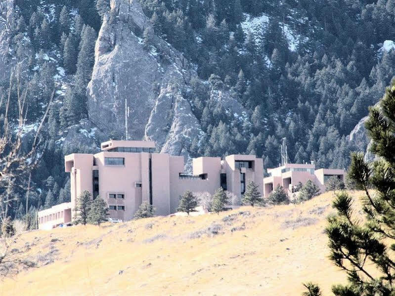 Best Western Plus Boulder Inn Exterior photo